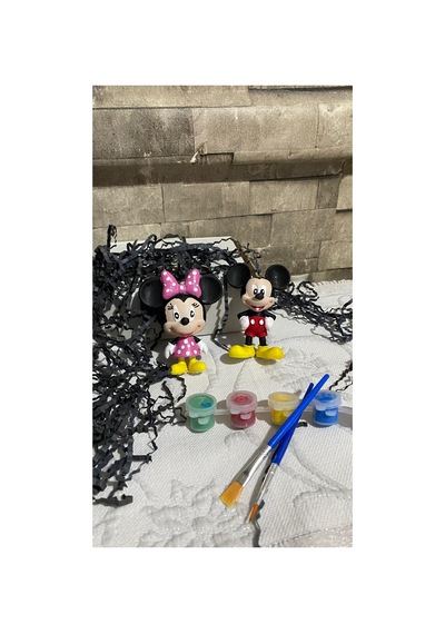 Mickey & Minnie Mouse Boyama Seti Sevgili & Çocuklara Özel, 6 Renk Akrilik Boya, 2 Fırça Mickey & Minnie Mouse Boyama Seti Sevgili & Çocuklara Özel, 6 Renk Akrilik Boya, 2 Fırça