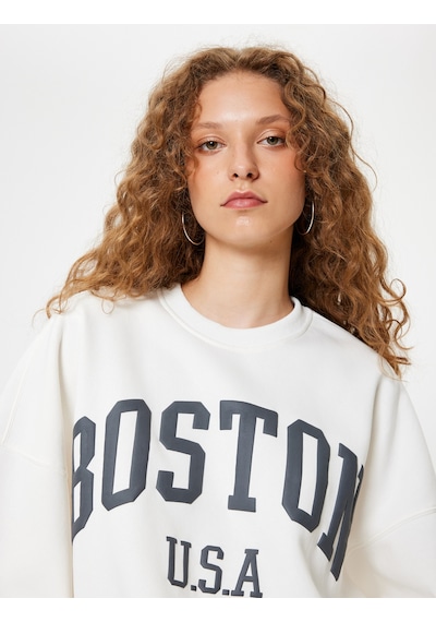 Koton Oversize Sweatshirt Bisiklet Yaka Kolej Baskılı Uzun Kollu Şardonlu Ekru 5wal10090ık Ekru Koton Oversize Sweatshirt Bisiklet Yaka Kolej Baskılı Uzun Kollu Şardonlu Ekru 5wal10090ık Ekru