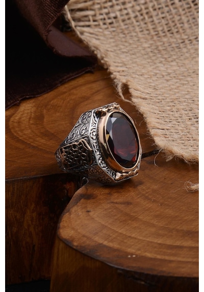Yakut Garnet Taşlı Yanı Gravür Işlemeli Erkek Gümüş Yüzük