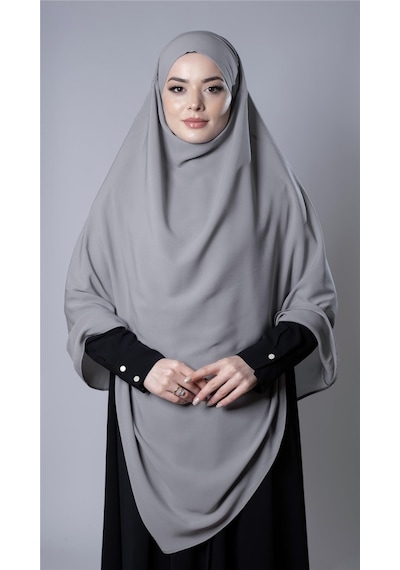 Hürrem Bone Gri Pratik Hazır Geçmeli Tesettür Eşarp Medine İpeği Bağcıklı Sufle Hijab 2301 15