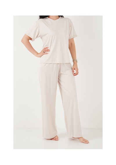 Lela Yumuşak Dokulu Bisiklet Yaka Lastikli Bel Kısa Kollu Pijama Takımı Bayan Pijama Takımı 65720102 Ekru
