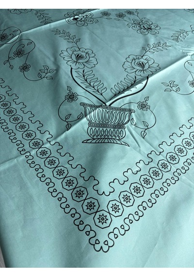 Şık Turkuaz Kare Masa Örtüsü Günlük Ve Misafirlik 150 X 150 Cm Turkuaz