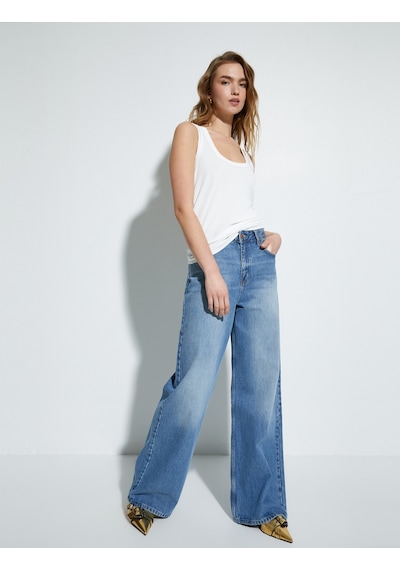 Koton Fitilli Atlet Kalın Askılı U Yaka Slim Fit Beyaz 4sak10208ek 4SAK10208EK000