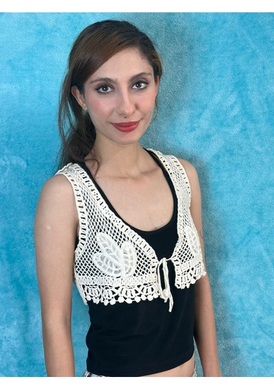 Gönülden Tasarım Triko Nakış İşleme Crop Desenli Ekru Yelek Standart Beden Renkli