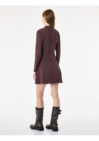 Koton Pencere Detaylı A Kesim Qipao Yaka Fiyonklu Uzun Kollu Krep Mini Elbise Kahverengi 7wal80033ık Kahve Koton Pencere Detaylı A Kesim Qipao Yaka Fiyonklu Uzun Kollu Krep Mini Elbise Kahverengi 7wal80033ık Kahve