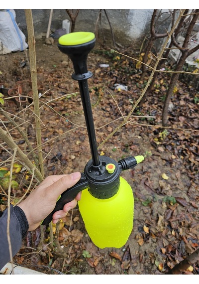 2 Litrelik Basınçlı El Pompası İlaçlama Gübreleme Pompası