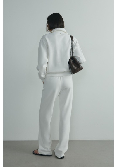Suud Collection Ekru Polo Yaka Düğmeli Sweatshirt