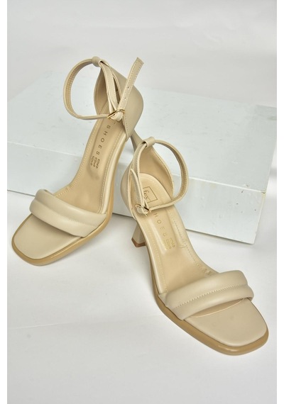 Fox Shoes U518280609 Bej İnce Topuklu Kadın Ayakkabı Bej