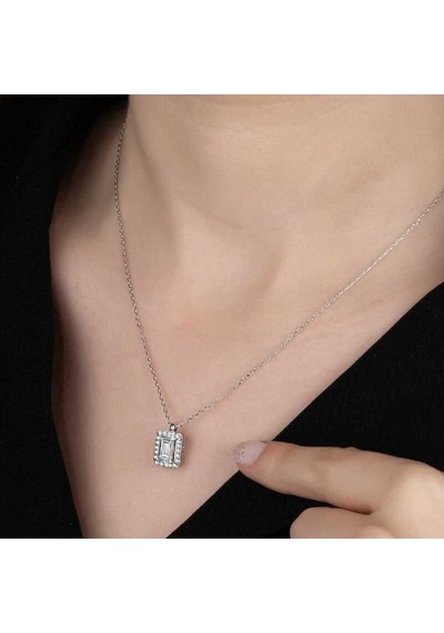 Swarovski Taşlı Gümüş Baget Kadın Kolye (551180874)