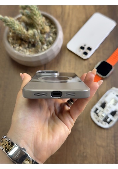 Apple iPhone 16 Pro Max Magsafe Uyumlu Mika Sararmaz Kılıf Soocase720 Çok Renkli