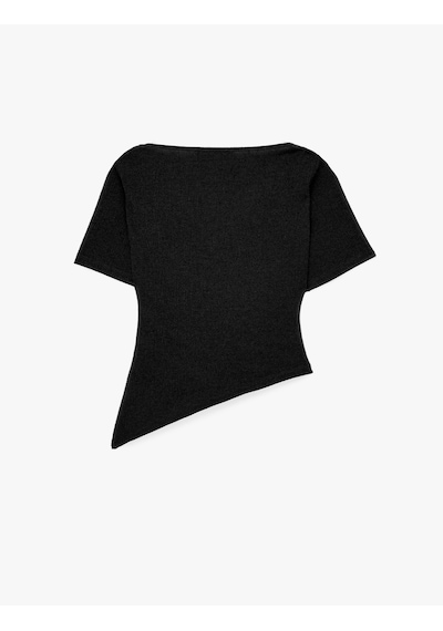 Koton Krep Kumaş Slim Fit Kısa Kollu Degaje Yaka Asimetrik Tişört Siyah 6sak50393ek