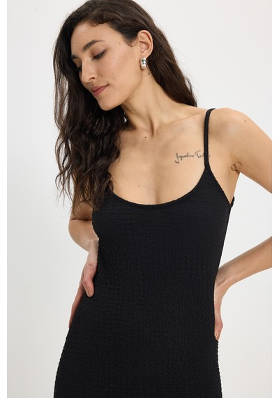 Tudors Kadın Slim Fit Vücuda Oturan Askılı Likralı Midi Boy Siyah Elbise-50317