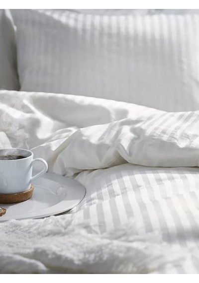 Caqqa Beyaz Çizgili Saten Çarşafı Lastikli Çift Kişilik Premium Otel Nevresim Takımı Beyaz
