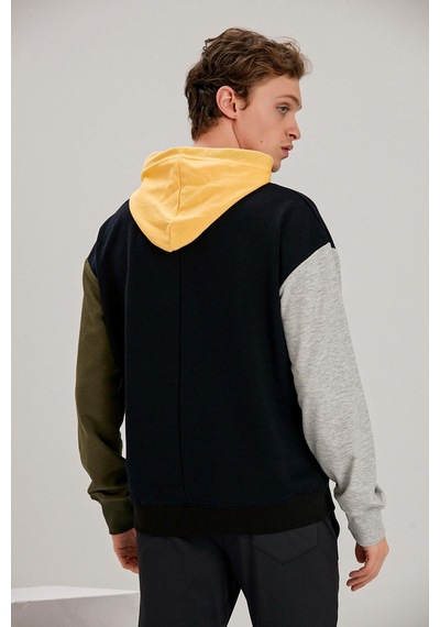 Alexander Gardi Alexandergardı Kapüşonlu Sweatshirt E22-73300 001