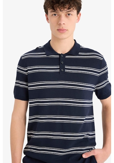DeFacto Regular Fit Polo Yaka Çizgili Kısa Kollu Yumuşak Tuşeli Triko Tişört E2665AX25SPNV64 DeFacto Regular Fit Polo Yaka Çizgili Kısa Kollu Yumuşak Tuşeli Triko Tişört E2665AX25SPNV64