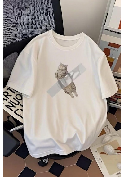 Pop Art Tarzı "bantlanmış Kedi" Desenli Pamuklu Rahat Unisex Tişört Beyaz