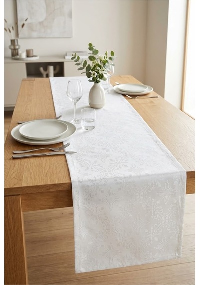 Ranır Runner Şık Sofra Dekoru Dekoratif Lüks Gürünüm Kare Runner 40x160 Cm Beyaz