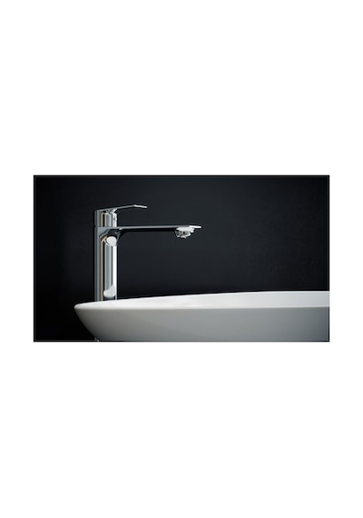 Yüksek Lavabo İle Modern Banyo Tasarımı 12 Izgara