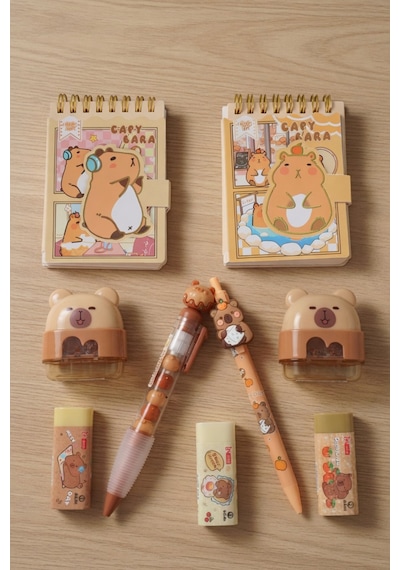 X Dekomus Capybara Kırtasiye Seti A7 Not Defteri, Silgi, Kalemtraş,0.7 Mm Uçlu Kalem Altın
