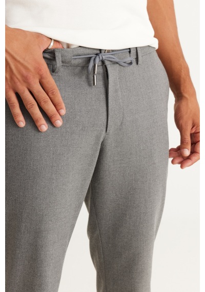 AC&Co / Altınyıldız Classics Erkek Grı Slim Fit Dar Kesim Beli Bağlamalı Desenli Esnek Pantolon Gri