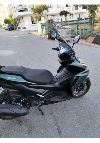 Motocam Küba Arome 125 Ön Cam 2023-2026 Model 54cm Füme Renkli