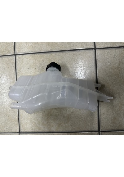 Nissan Note Radyatör Yedek Su Deposu 2006-2010 / 21710-ax600