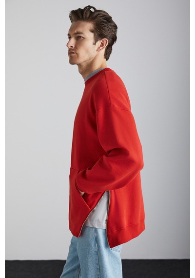 Grımelange Santıagos Erkek Kangruru Cepli Fermuar Detaylı Arkası Yazı Baskılı Kırmızı Sweatshirt