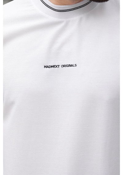 Madmext Beyaz Nakış Detaylı Basic Erkek T-shirt E7106 Beyaz