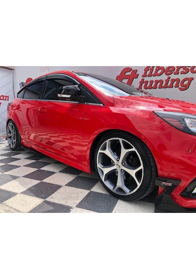 Focus 3 Rs Body Kit -fibersan Tuning