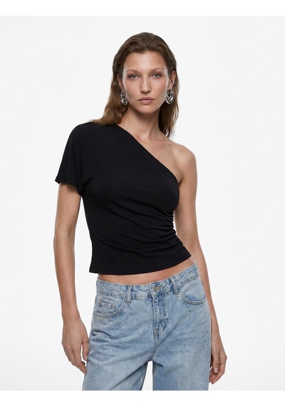 Koton Slim Fit Kısa Kollu Asimetrik Yaka Tek Omuz Bluz Siyah 6sak10482ek Koton Slim Fit Kısa Kollu Asimetrik Yaka Tek Omuz Bluz Siyah 6sak10482ek
