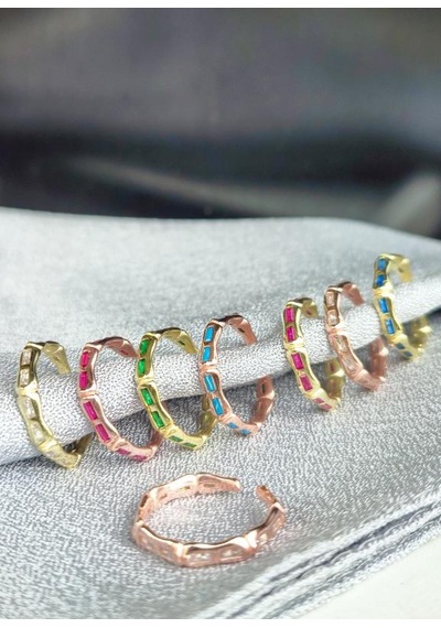 Tek Sıra Beyaz Baget Taşlı Gümüş Yüzük Pembe Altın
