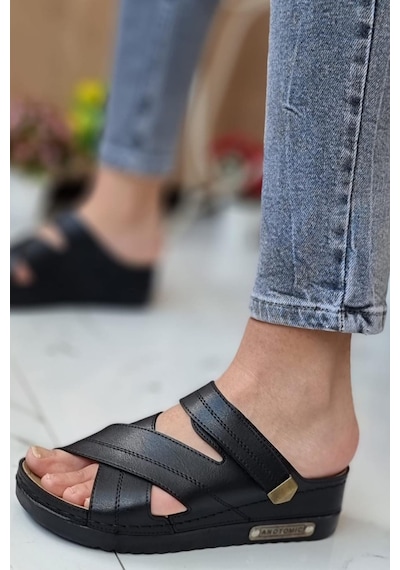 Neon Shoes Kadın Günlük Terlik Terletmeyen Anatomik Ortopedik Taban Suni Deri Anne Dışarı Ev Terliği 3005-07 001