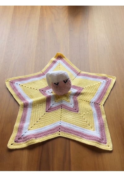 Kozababy Handmade El Örgüsü Bebek Hediye Seti - Amigurumi Uyku Arkadaşı, Sarı Bebek Yeleği Ve Patik Takımı Özel Kutulu Kozababy Handmade El Örgüsü Bebek Hediye Seti - Amigurumi Uyku Arkadaşı, Sarı Bebek Yeleği Ve Patik Takımı Özel Kutulu