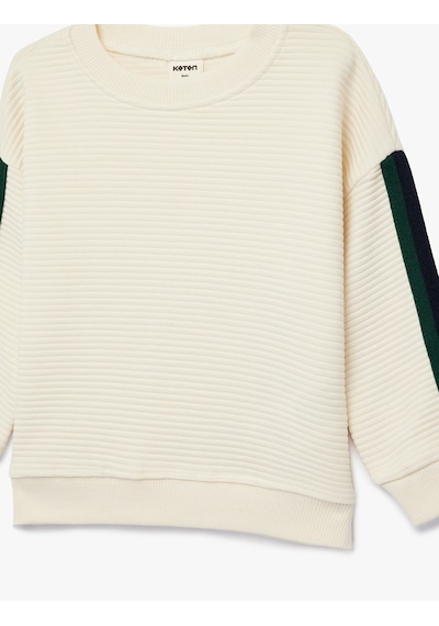 Koton Bisiklet Yaka Uzun Kollu Pamuklu Oversize Sweatshirt Ekru 6smb10096tk Ekru Koton Bisiklet Yaka Uzun Kollu Pamuklu Oversize Sweatshirt Ekru 6smb10096tk Ekru