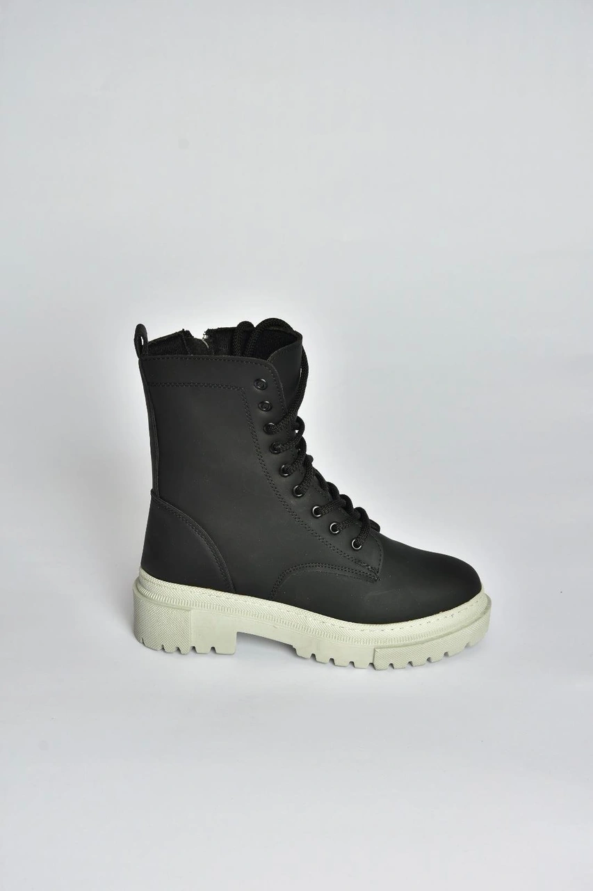 Fox Shoes V973192401 Siyah/gri Nubuk Kalın Tabanlı Postal Bot Siyah/gri-nubuk