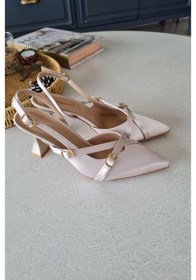 10 35 Topukla Kadın Toka Detaylı Arkası Açık Stiletto Kadeh Topuk Abiye Ayakkabı 001