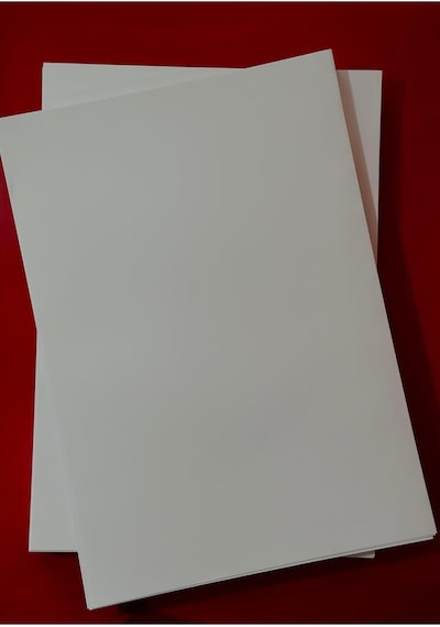 Laminasyonlu Silikonlu Oto Paspas Kağıdı 35x50 Suya Ve Neme Dayanıklı 4 Adet Beyaz