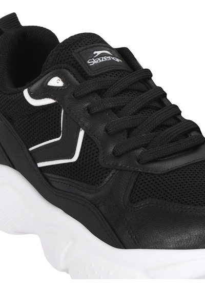 Slazenger Pecado I Erkek Siyah / Beyaz Koşu & Yürüyüş Spor Ayakkabısı Beyaz - Siyah