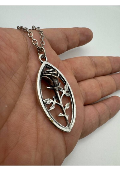 Vintage Kanlı Gül Figürlü Kolye Gotik, Dramatik Ve Özgün Tasarım Çok renkli