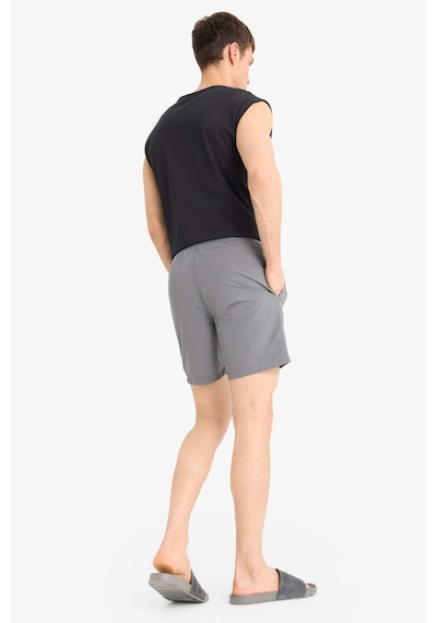 DeFacto Regular Fit Kısa Boy Cepli File Astarlı Beli Bağcıklı Düz Hafif Kumaş Deniz Şortu E5133AXNSGR474