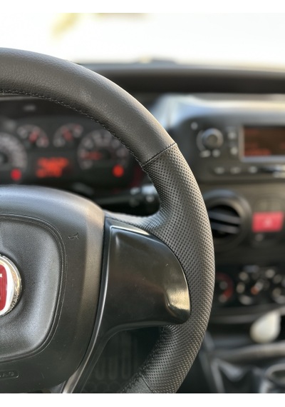Fiat Doblo 2015-2021 Arası Araca Özel Direksiyon Kılıfı