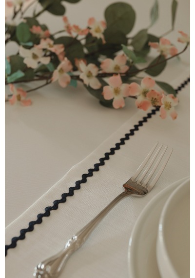 Yakacihome Ziggy Duck Keten Yıkanabilir Leke Tutmaz Lacivert Su Taşı Biyeli Runner 40x140 Cm Kahverengi