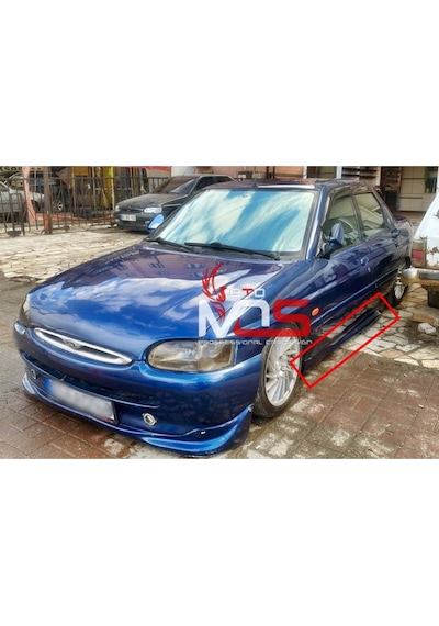 Ford Escort Marşpiyel Takım Fiberglass Boyasız