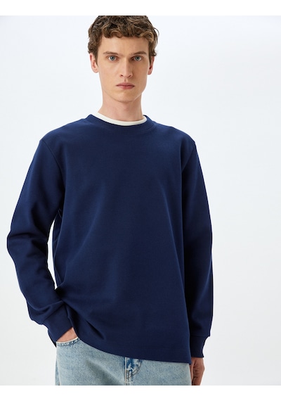 Koton Bisiklet Yaka Pamuklu Basic Sweatshirt Lacivert 5sam70008mk Lacivert