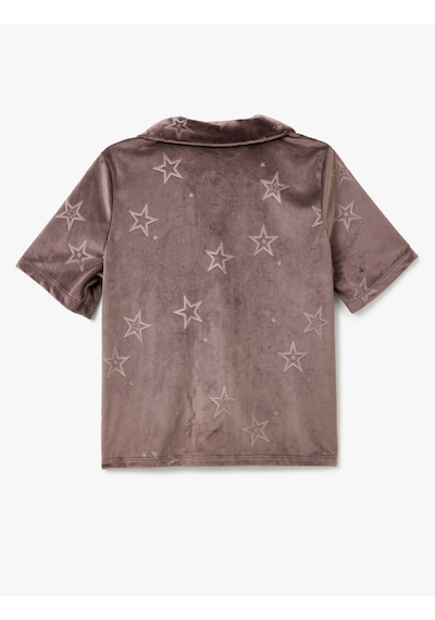 Koton Gömlek Yaka Yıldız Desenli Kısa Kollu Kadife Pijama Üstü Vizon 5wlk40146mk Vizon