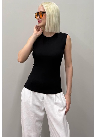 Seeh Siyah Kadın Basic Slim Fit T-shirt Sh250