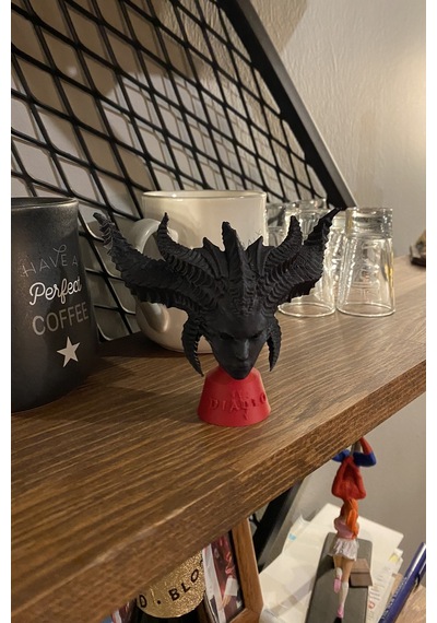 Kazanova Design Lilith Büst Figür 8 Cm Diablo 4 Mini Masaüstü Dekoratif Oyuncu Hediyelik