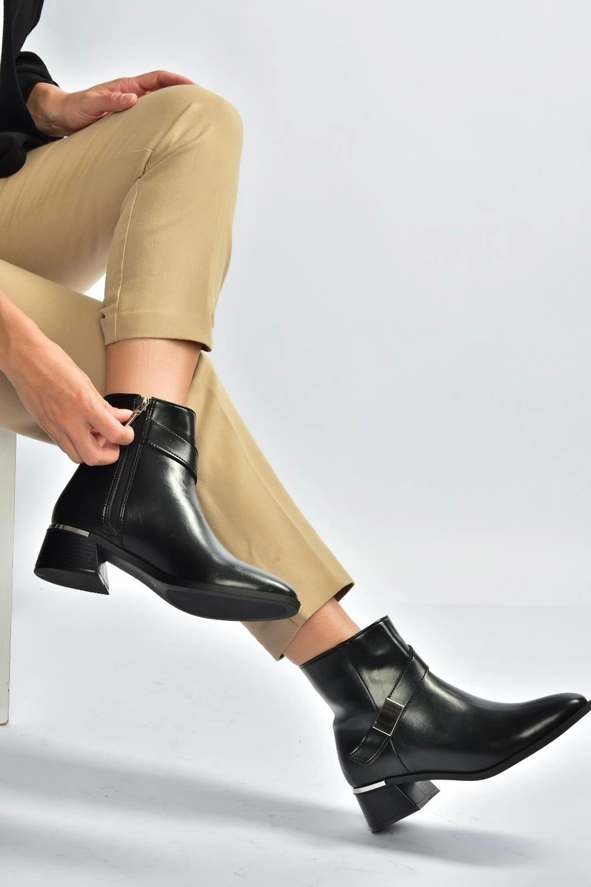 Fox Shoes V518047009 Siyah Kalın Alçak Topuklu Kadın Bot Siyah-Suni Deri