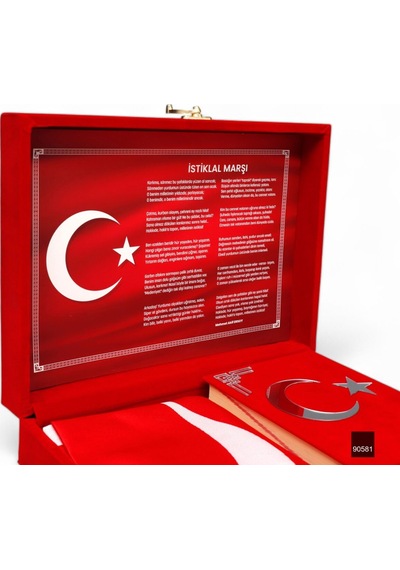 Furkan Hediyelik Türk Bayraklı Kutulu Ay Yıldızlı Kadife Kuranı Kerim Seti