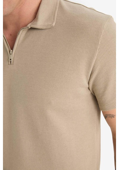 DeFacto Regular Fit Polo Yaka Kısa Kollu Dokulu Tişört E4027AX25SPBG769